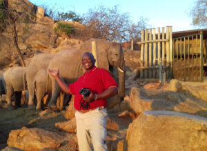 George Karau professional guide, Kenya.